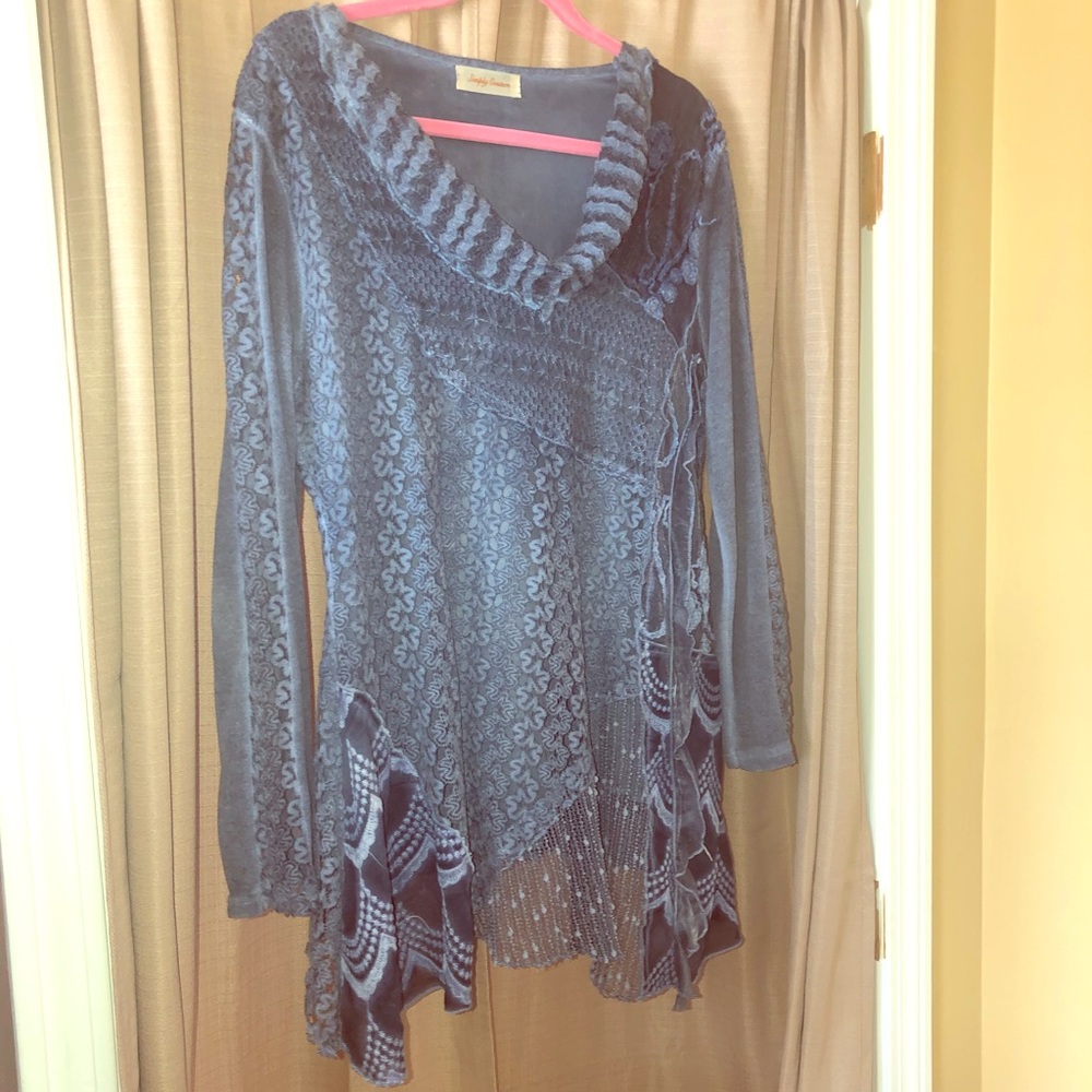 Simply Couture Top!